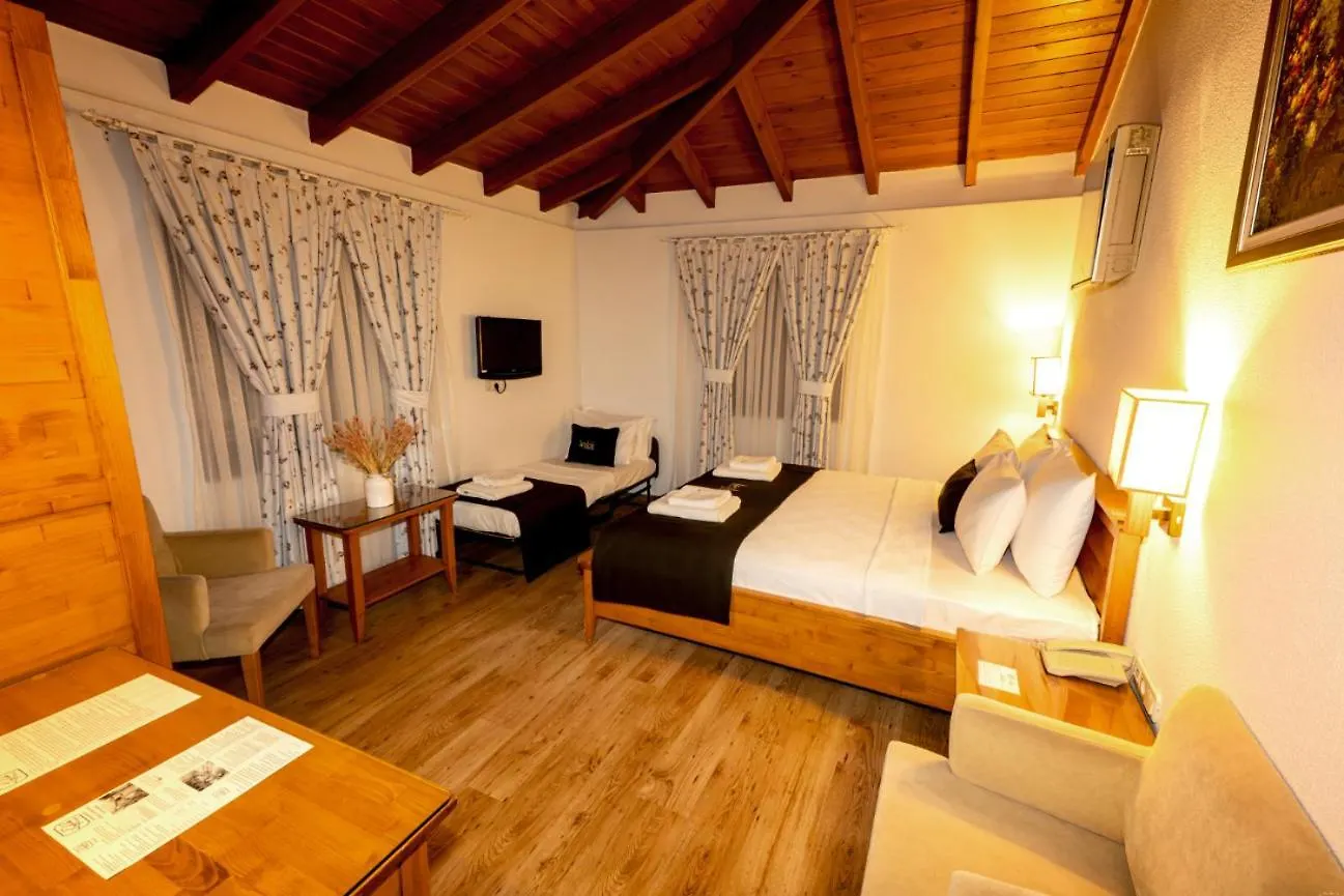 Alacati Leylak Hotel