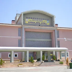 Otel Uygulama Oteli̇, Selçuk